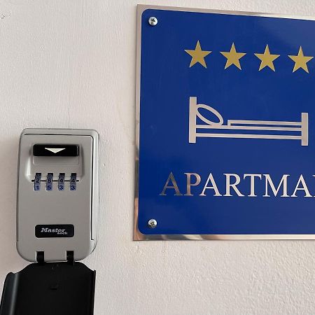 At The Heart Of Plitvice Lakes - Self Check-In! Apartment Plitvička Jezera Exterior foto
