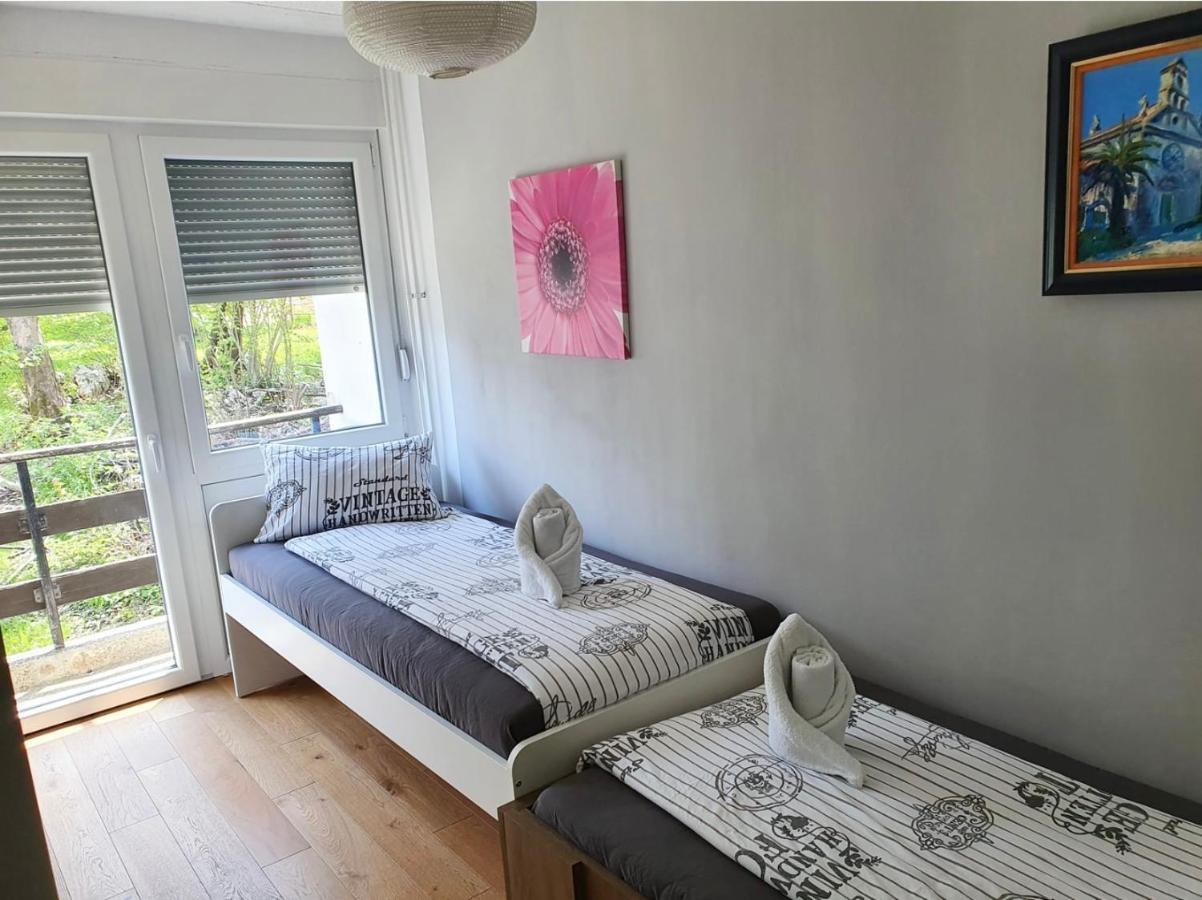 At The Heart Of Plitvice Lakes - Self Check-In! Apartment Plitvička Jezera Exterior foto