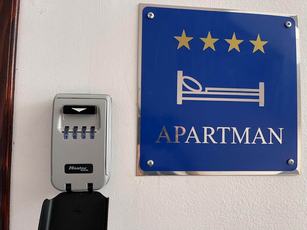 At The Heart Of Plitvice Lakes - Self Check-In! Apartment Plitvička Jezera Exterior foto